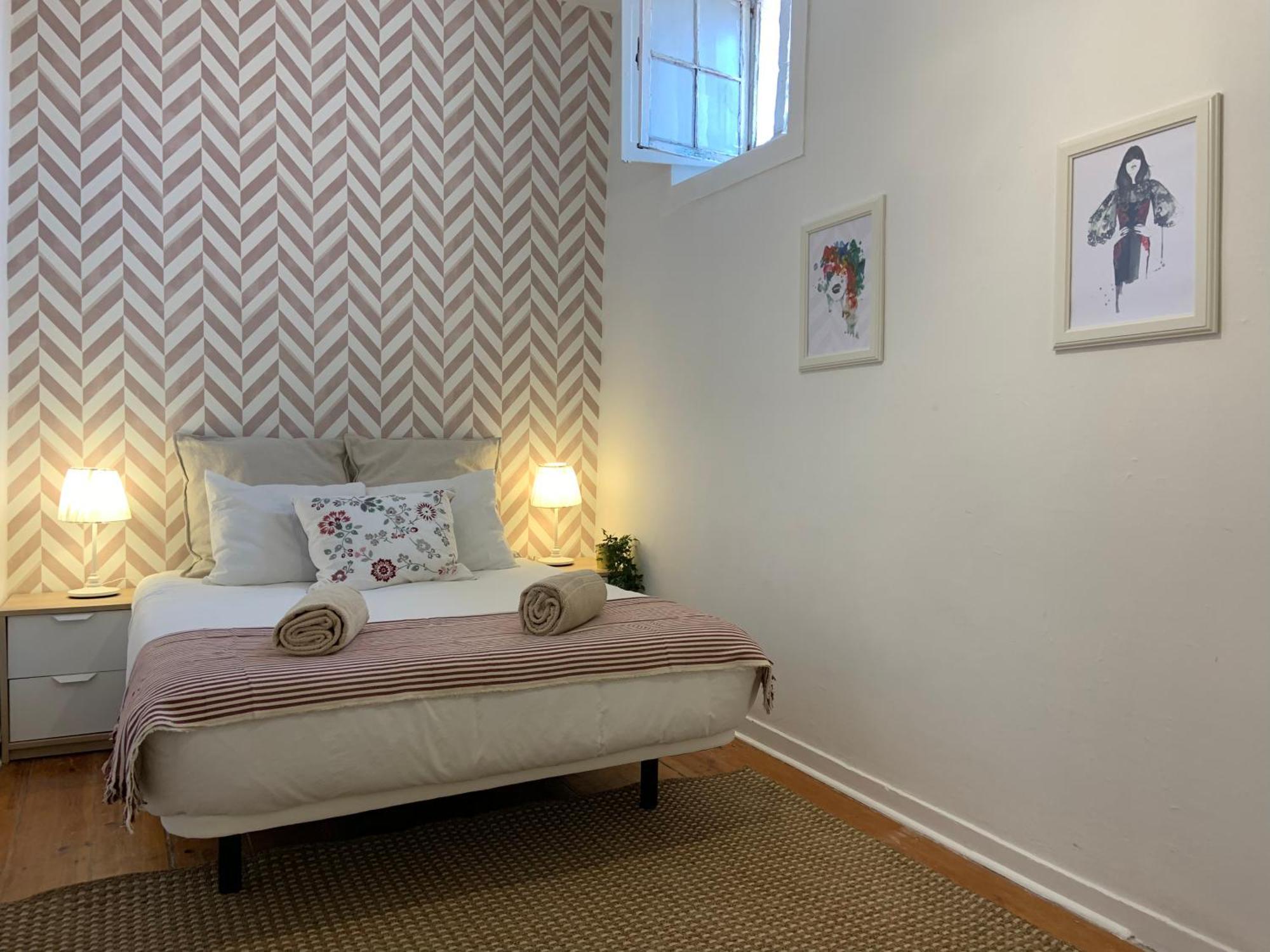 Stay As A Local! Santos Historical Guesthouse IV リスボン エクステリア 写真